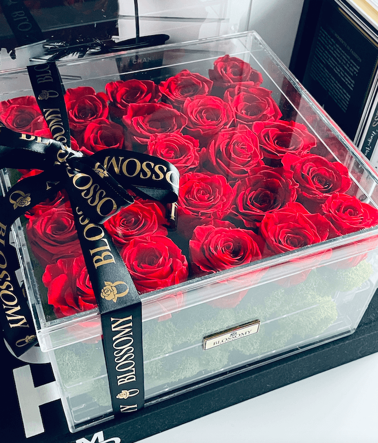 Deluxe Rose Arrangement Box - BLOSSOMY