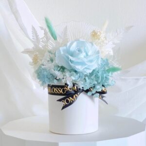 Naomi Dried Floral Arrangement